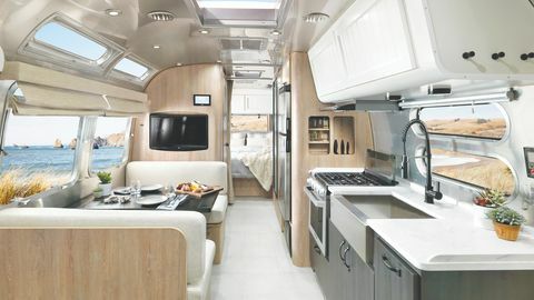 airstream x مقطورة الحظيرة الفخار