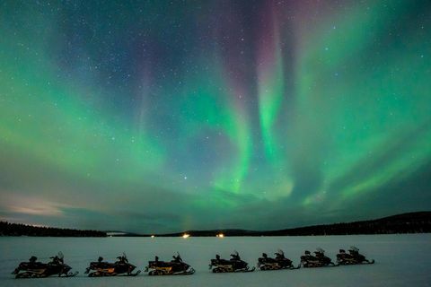 icehotel 33 عربات الثلوج