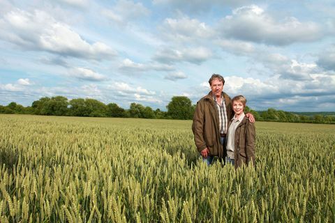 The Archers - David Archer (TIMOTHY BENTINCK) ، Ruth Archer (FELICITY FINCH) - BBC Radio 4